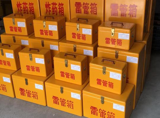 江源玻璃钢雷管箱的使用寿命一般是多少？